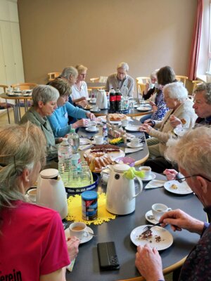 Zum Abschluss wurden bei Kaffee und Kuchen die Erfahrungen ausgetauscht 