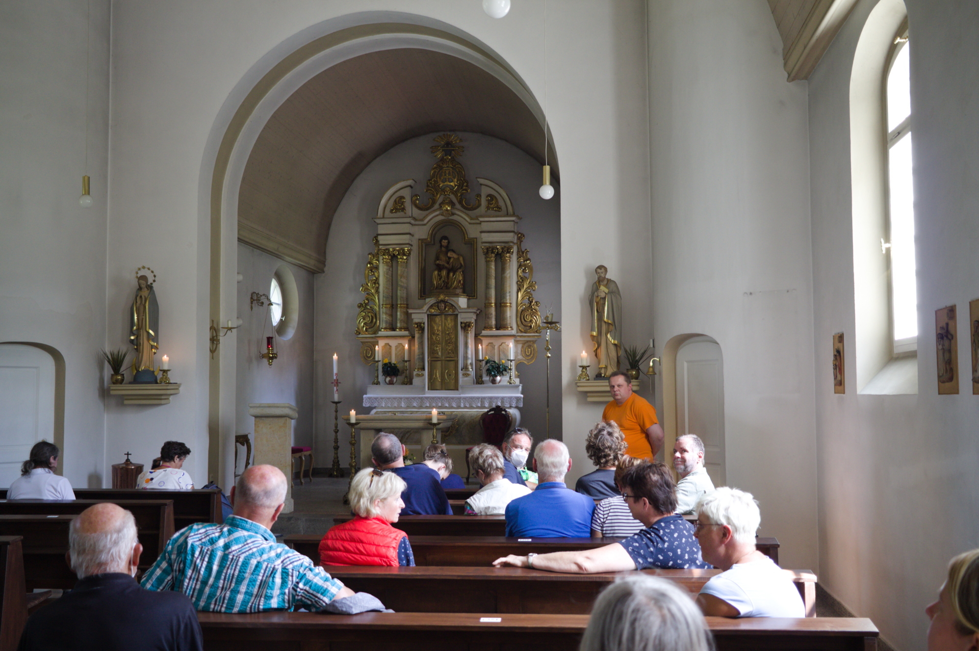 Bild : Katholische Kirche3