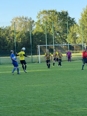 Foto des Albums: 19. Spieltag Ü32 1. Kreisklasse SV Waßmannsdorf 1:8 SpG Ludwigsfelde / Siethen