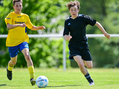 Foto des Albums: Nachwuchsspiel Platzweihe Großwaltersdorf
