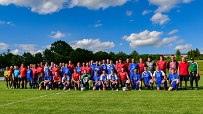 Foto des Albums: Legendenspiel TSV - SV Eppendorf / Platzweihe Großwaltersdorf