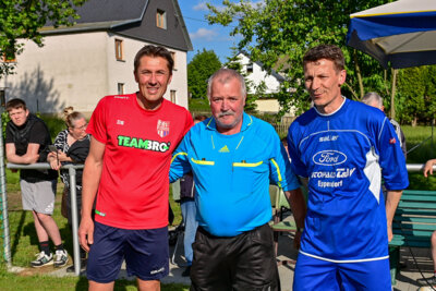 Foto des Albums: Legendenspiel TSV - SV Eppendorf / Platzweihe Großwaltersdorf