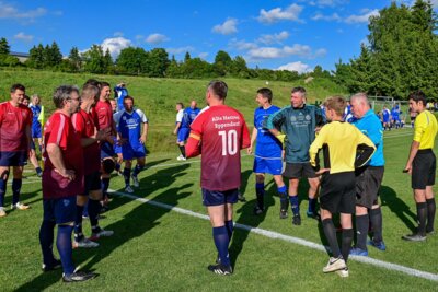 Foto des Albums: Legendenspiel TSV - SV Eppendorf / Platzweihe Großwaltersdorf