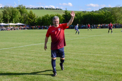 Foto des Albums: Legendenspiel TSV - SV Eppendorf / Platzweihe Großwaltersdorf