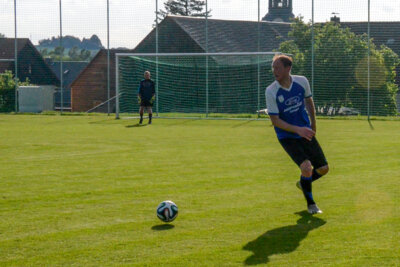 Foto des Albums: Legendenspiel TSV - SV Eppendorf / Platzweihe Großwaltersdorf