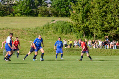 Foto des Albums: Legendenspiel TSV - SV Eppendorf / Platzweihe Großwaltersdorf