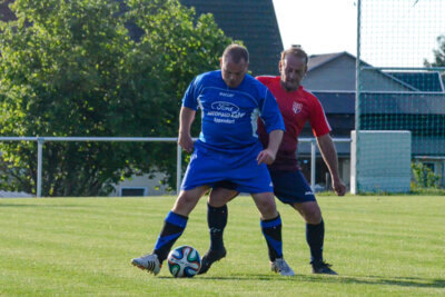 Foto des Albums: Legendenspiel TSV - SV Eppendorf / Platzweihe Großwaltersdorf