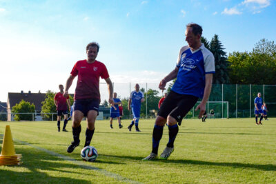 Foto des Albums: Legendenspiel TSV - SV Eppendorf / Platzweihe Großwaltersdorf