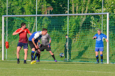 Foto des Albums: Legendenspiel TSV - SV Eppendorf / Platzweihe Großwaltersdorf