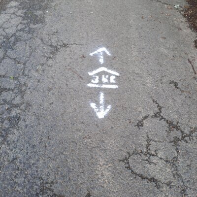 Erg&auml;nzend die Markierung &uuml;ber den Planetenweg  (Bild vergr&ouml;&szlig;ern)