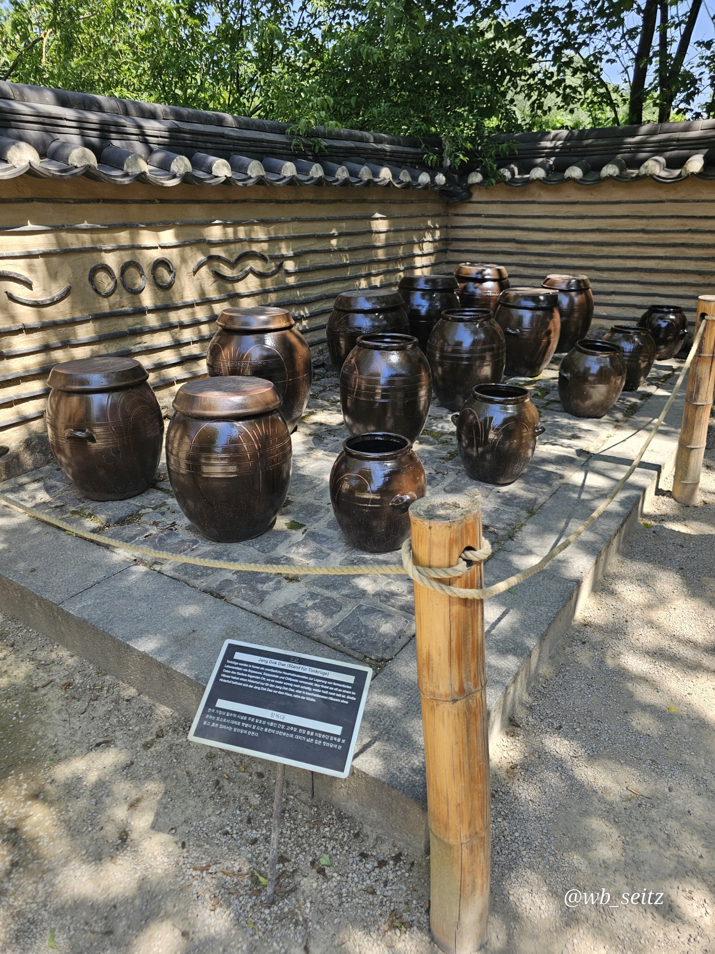 Bild: Jang Dok Dae (Stand für Tonkrüge)