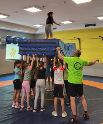 Foto des Albums: Ringen und Raufen an unserer Schule: Ein Dank an Reiner Wagner