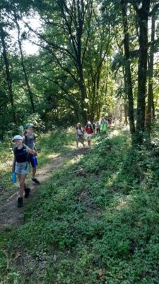 Foto des Albums: Wandertag zum Abenteuerspielplatz