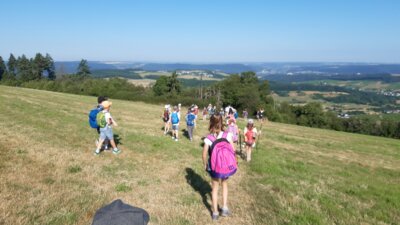 Foto des Albums: Wandertag zum Abenteuerspielplatz