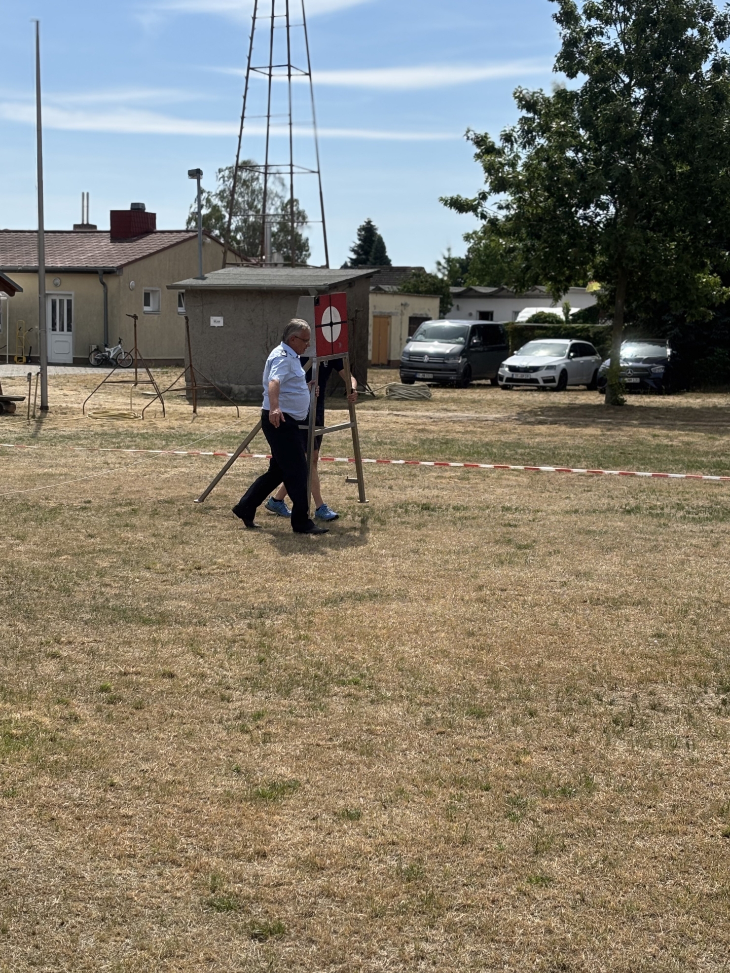 Bild: Umbau auf dem Wettkampf der Jugendfeuerwehr