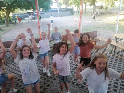Foto des Albums: Schullandheimbesuch der 4. Klassen in Fischbach
