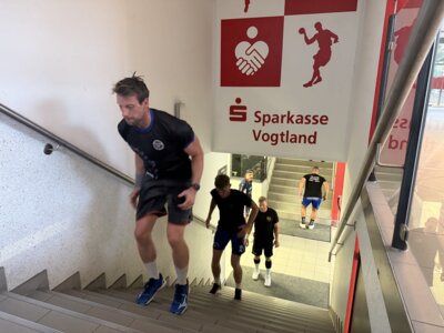 Fotoalbum Einheit bereitet sich auf herausfordernde Saison vor