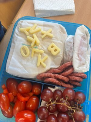 Foto des Albums: Buchstabenfest in den ersten Klassen im Schulhaus Wollbach