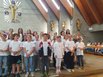 Foto des Albums: Gottesdienst mit Verabschiedung der Viertklasskinder