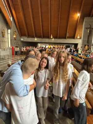 Foto des Albums: Gottesdienst mit Verabschiedung der Viertklasskinder