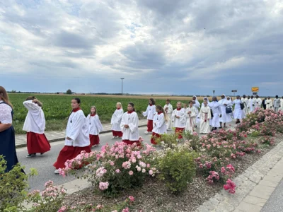 Foto des Albums: 50. Geburtstag und 20-jähriges Priesterjubiläum von Pfarrer Alexander