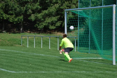 Foto des Albums: Pokalspiel 2.Mannschaft - Neuhausen/C./D.