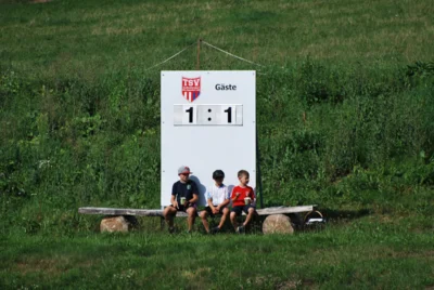 Foto des Albums: Pokalspiel 2.Mannschaft - Neuhausen/C./D.