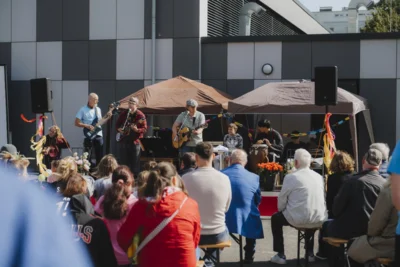 Foto des Albums: Schulfest - 50 Jahre erste Sahne (Fabian Riediger)