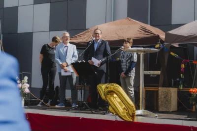 Foto des Albums: Schulfest - 50 Jahre erste Sahne (Fabian Riediger)