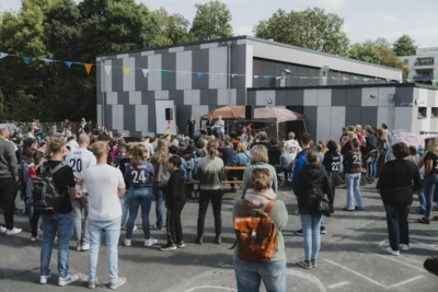 Foto des Albums: Schulfest - 50 Jahre erste Sahne (Fabian Riediger)