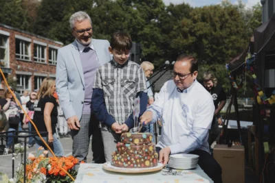 Foto des Albums: Schulfest - 50 Jahre erste Sahne (Fabian Riediger)