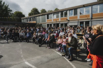 Foto des Albums: Schulfest - 50 Jahre erste Sahne (Fabian Riediger)