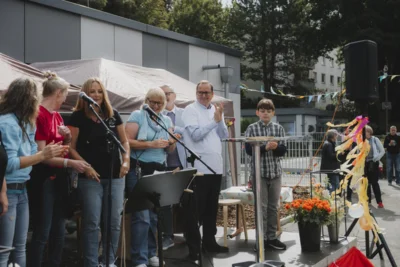 Foto des Albums: Schulfest - 50 Jahre erste Sahne (Fabian Riediger)