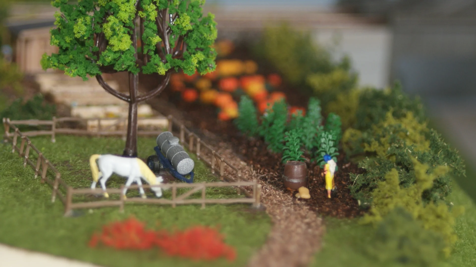 Bild: 003 Weide und Garten am Rande des Tal