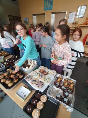 Foto des Albums: Halloween-Muffin-Aktion 2025