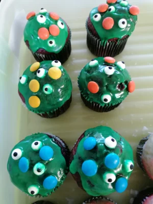 Foto des Albums: Halloween-Muffin-Aktion 2025