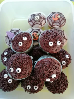 Foto des Albums: Halloween-Muffin-Aktion 2025