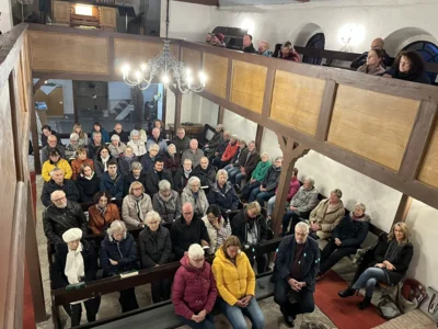 Wie immer: viele Besucher  (Bild vergr&ouml;&szlig;ern)