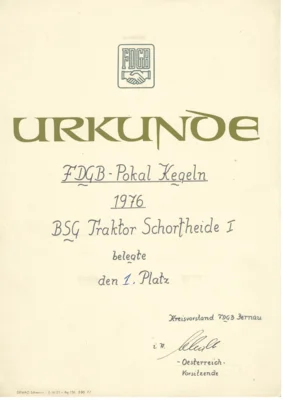 1976-FDGB-Pokal-1 Platz  (Bild vergr&ouml;&szlig;ern)