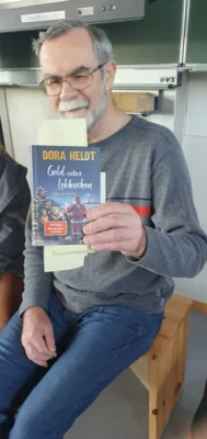 Foto des Albums: Vorlesetag 2025 im Schulhaus Hollstadt