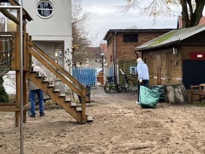 Foto des Albums: Arbeitseinsatz