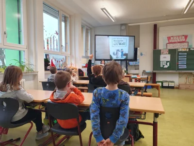 Foto des Albums: Vorlesetag im Schulhaus Wollbach
