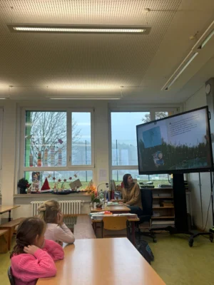 Foto des Albums: Vorlesetag im Schulhaus Wollbach