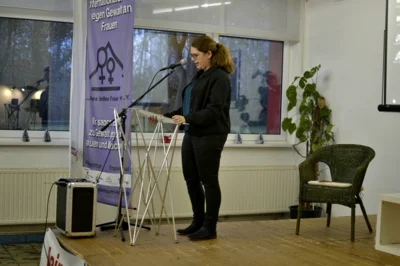 Foto des Albums: „Sichtbar werden: Frauen, Kunst und der Kampf gegen Gewalt“ – Ein emotionaler Abend voller Mut, Solidarität & Begegnung