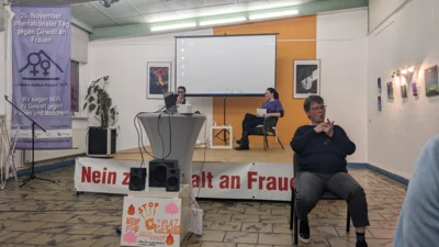 Foto des Albums: „Sichtbar werden: Frauen, Kunst und der Kampf gegen Gewalt“ – Ein emotionaler Abend voller Mut, Solidarität & Begegnung