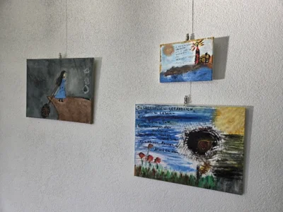 Foto des Albums: „Sichtbar werden: Frauen, Kunst und der Kampf gegen Gewalt“ – Ein emotionaler Abend voller Mut, Solidarität & Begegnung