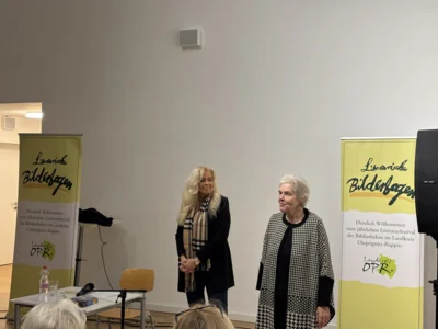 Foto des Albums: Bilder Lesung Caren Benedikt - Literarischer Bilderbogen