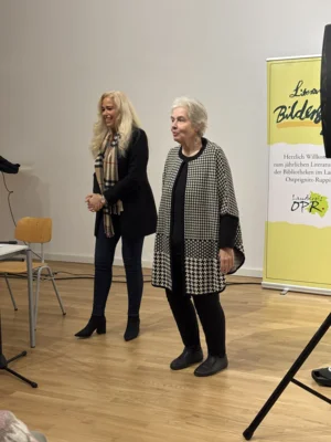 Foto des Albums: Bilder Lesung Caren Benedikt - Literarischer Bilderbogen