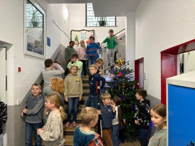 Fotoalbum Weihnachtsbaum und Weihnachtssingen