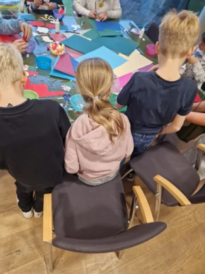Foto des Albums: Bastelburg für Kinder